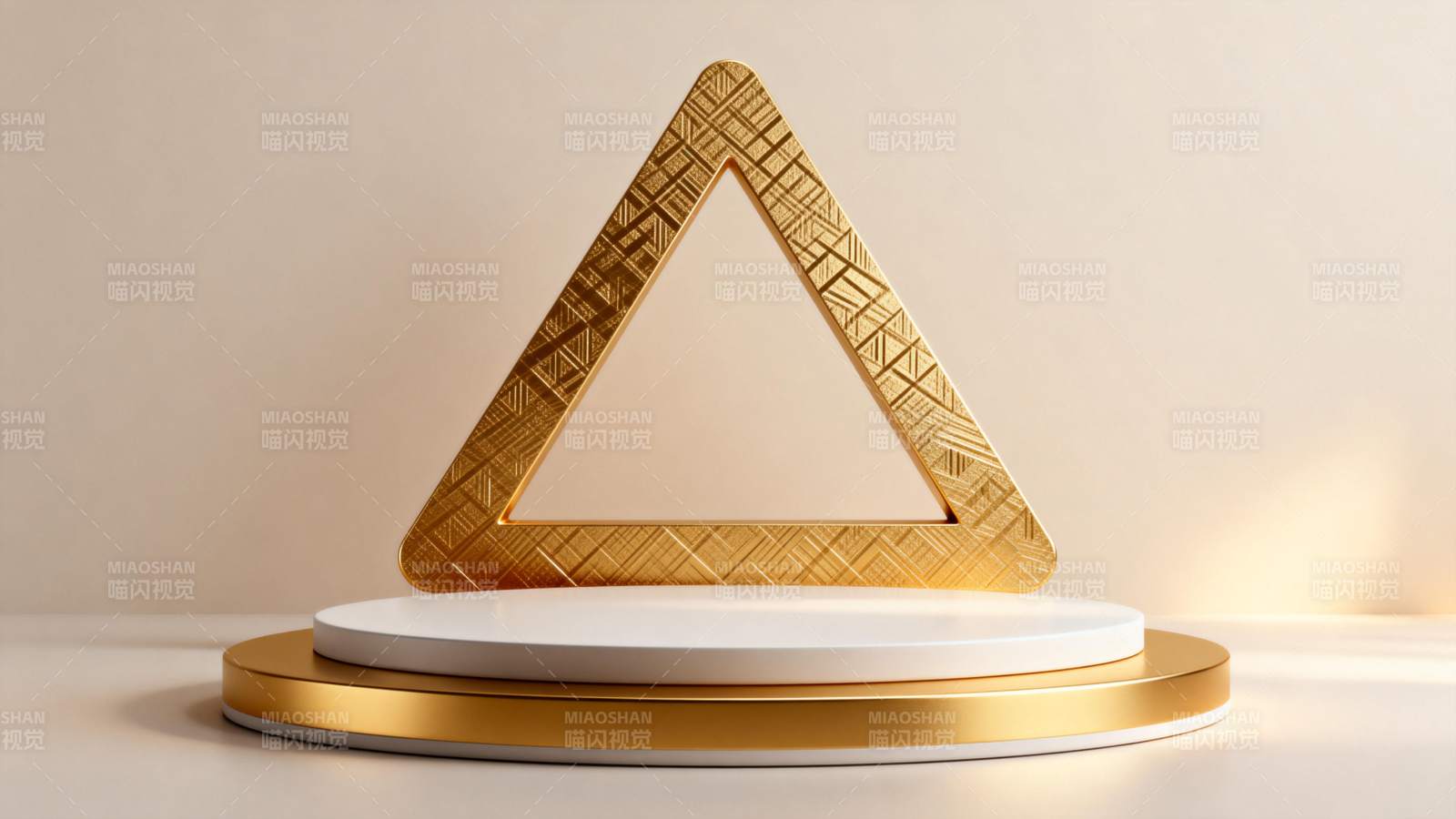 金色三角架台图片