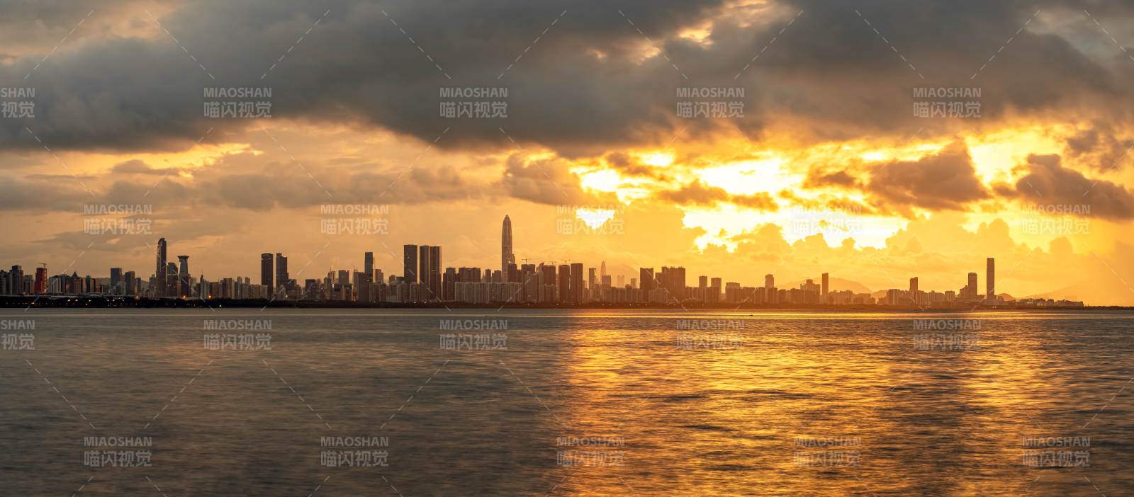 城市黄昏美景图片