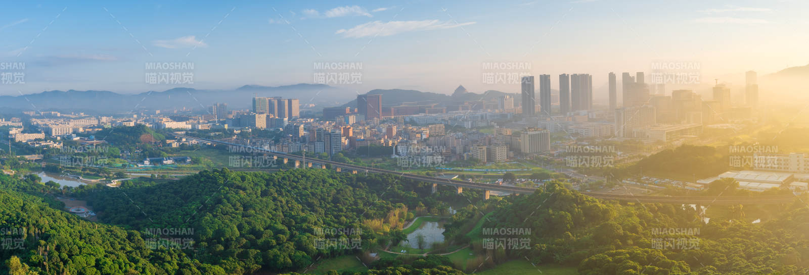 城市晨曦美景图片